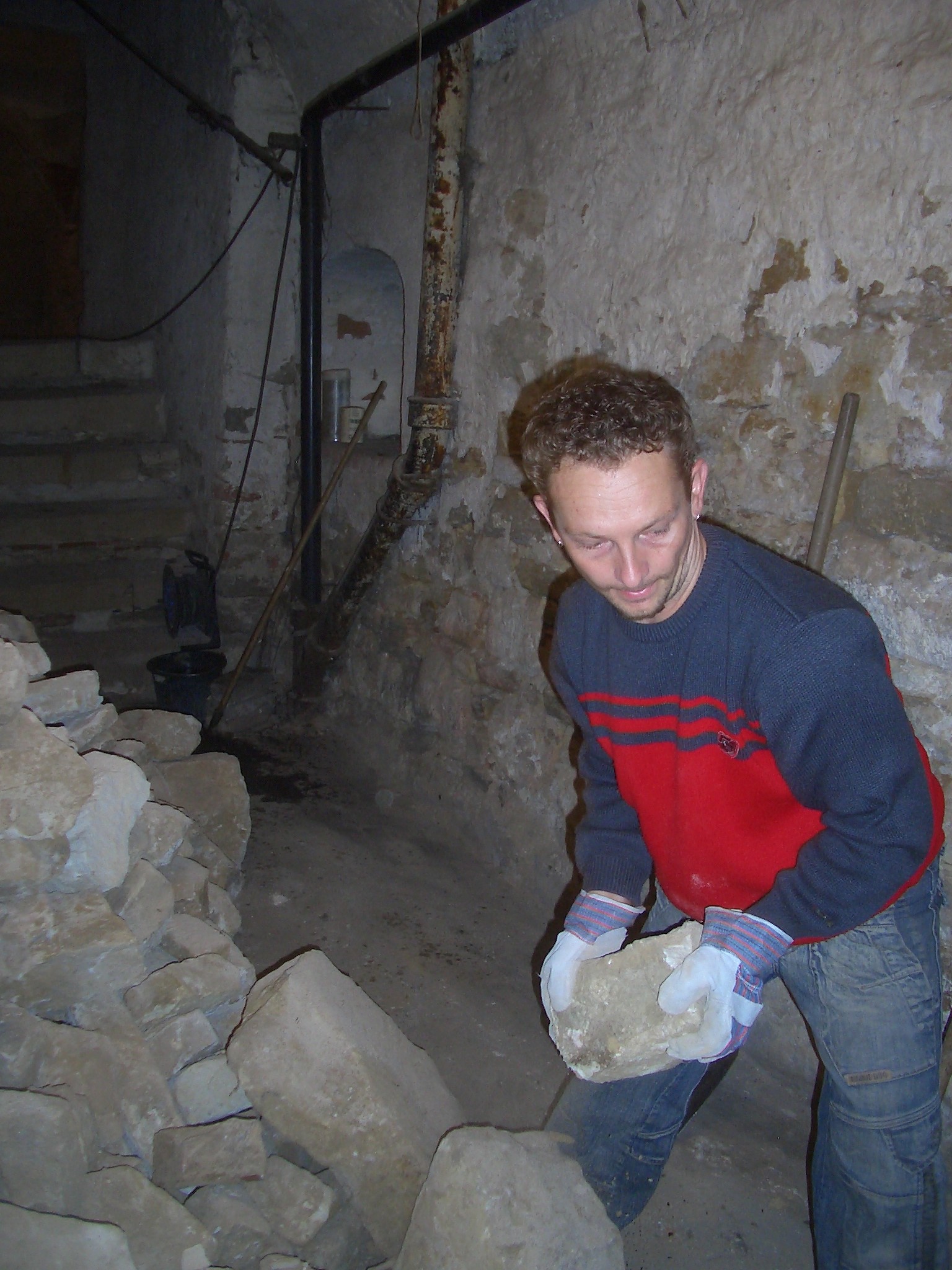 2.AT _011.jpg